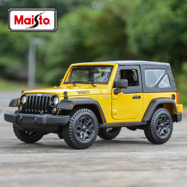 Maisto 1:18 2014 Jeep Wrangler Willys Die cast Model Car